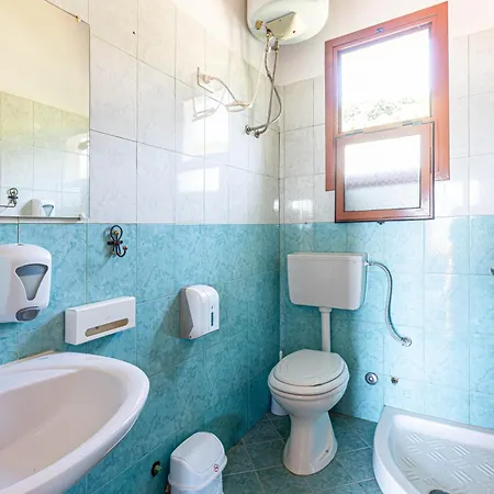 Radhima Sea View 5 - Kitchen, Parking & Balcony Lejlighed *